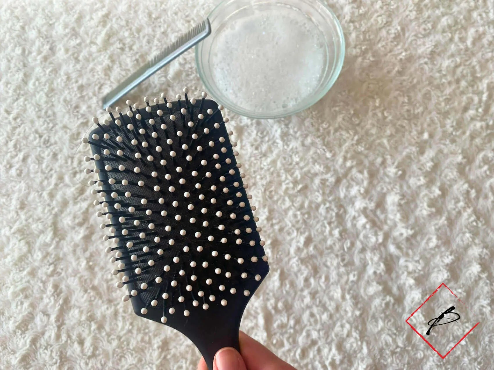 Comment nettoyer une brosse chauffante